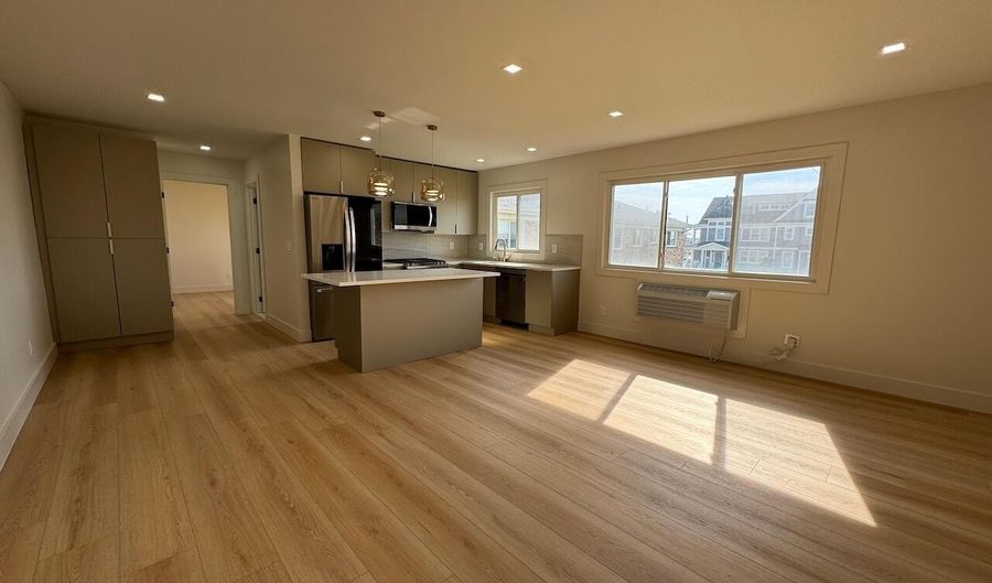 1 Ocean Ave 73, Belmar, NJ 07719 - 1 Beds, 1 Bath