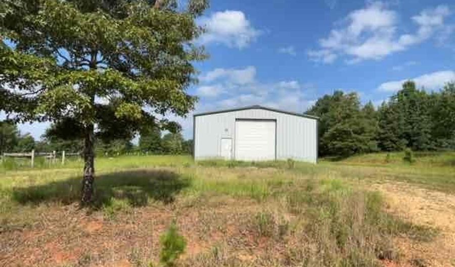 60029 Umfress Rd, Amory, MS 38821 - 1 Beds, 1 Bath