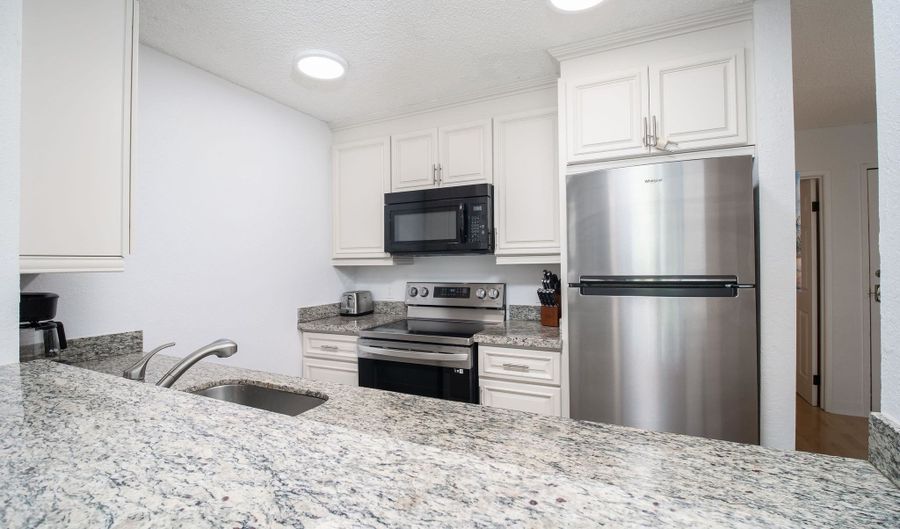 1299 Uluniu Rd B102, Kihei, HI 96753 - 1 Beds, 1 Bath