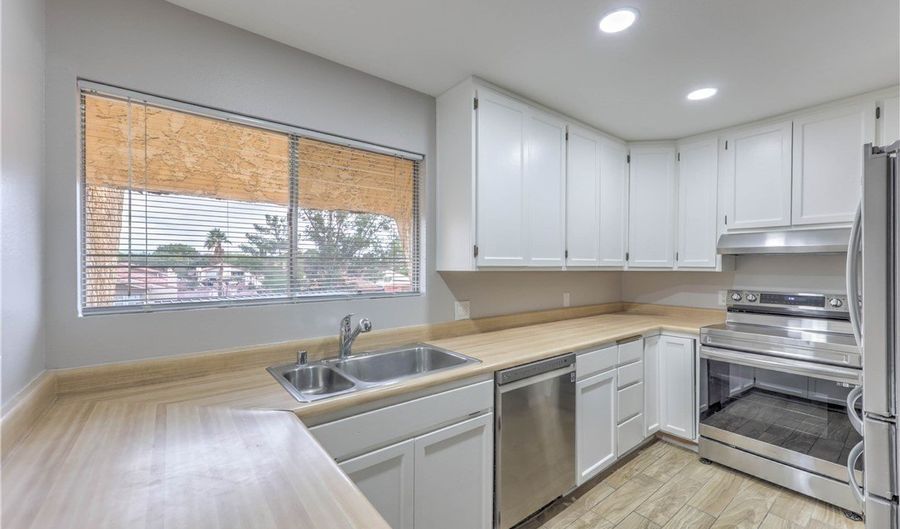 1303 Darlene Way 302C, Boulder City, NV 89005 - 2 Beds, 2 Bath