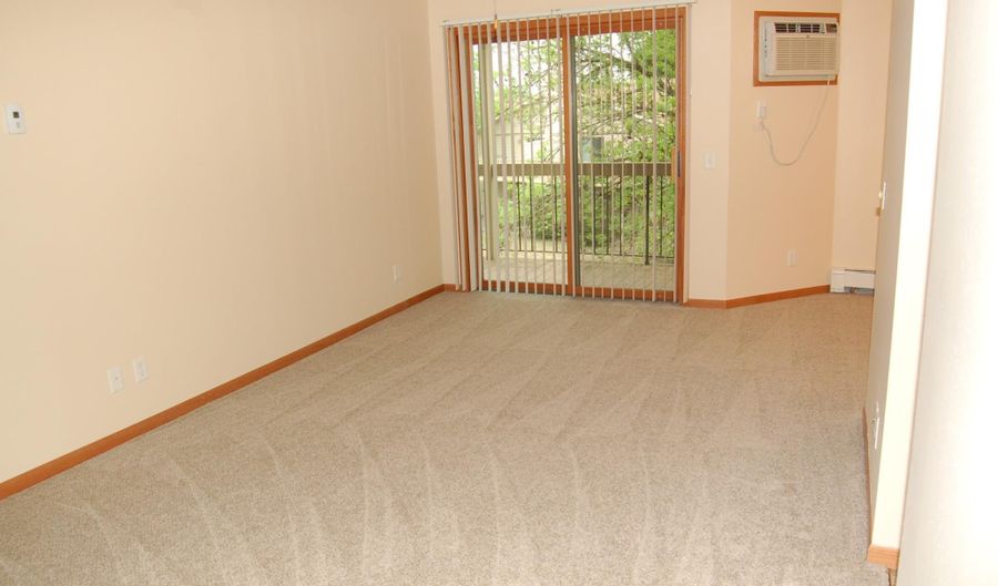 14839 Endicott Way 311, Apple Valley, MN 55124 - 2 Beds, 1 Bath