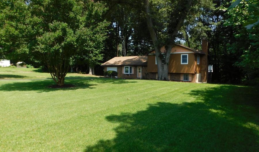 107 JENNIFER Ln, Felton, DE 19943 - 3 Beds, 2 Bath