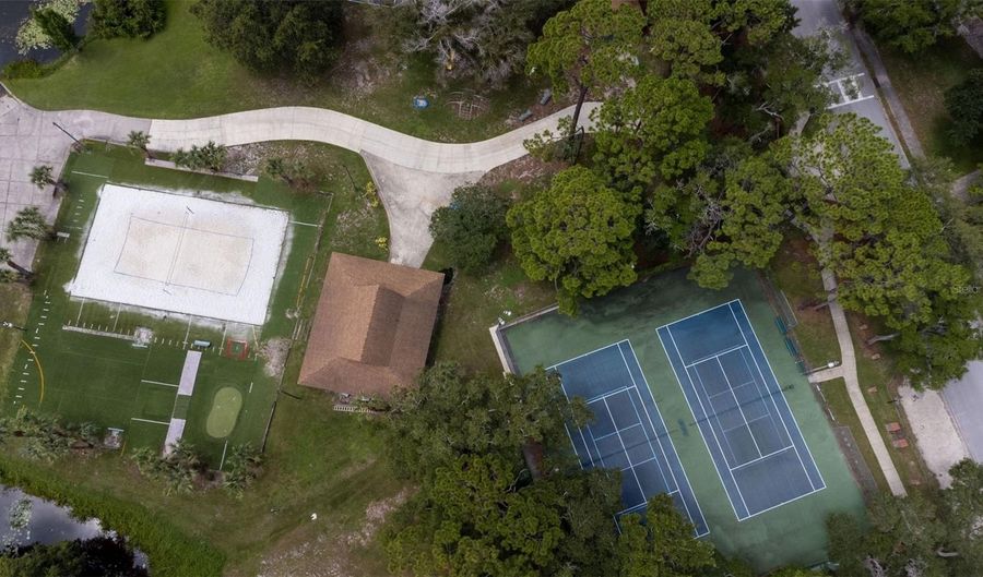 106 PINE NEEDLE Ln, Altamonte Springs, FL 32714 - 4 Beds, 3 Bath