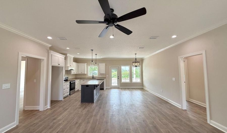 2702 Thomas St, Adel, GA 31620 - 3 Beds, 2 Bath