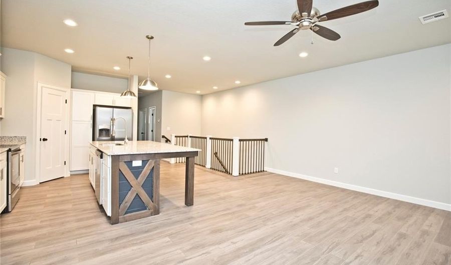 34 Holly Dr A, Bentonville, AR 72712 - 3 Beds, 3 Bath