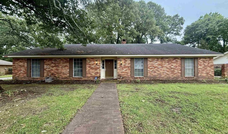 2014 CAPELLA Dr, Bastrop, LA 71220 - 3 Beds, 3 Bath