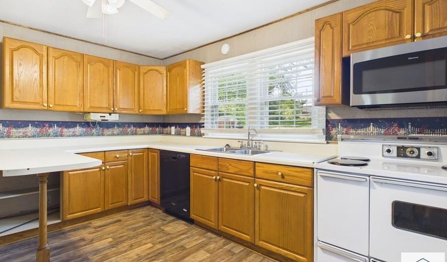 1002 Morningside Dr, Bassett, VA 24055 - 2 Beds, 1 Bath