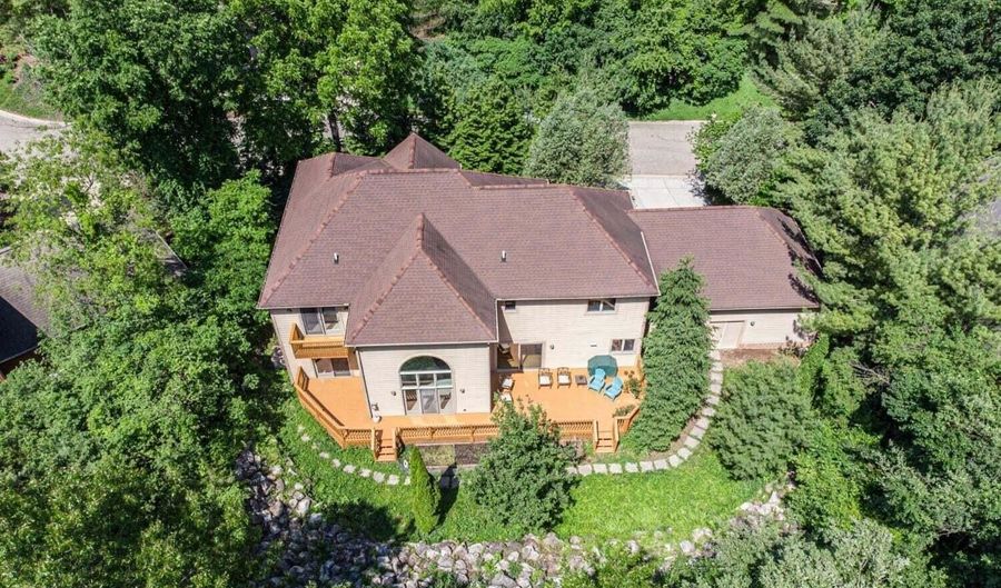588 Green Rd, Ann Arbor, MI 48105 - 4 Beds, 4 Bath