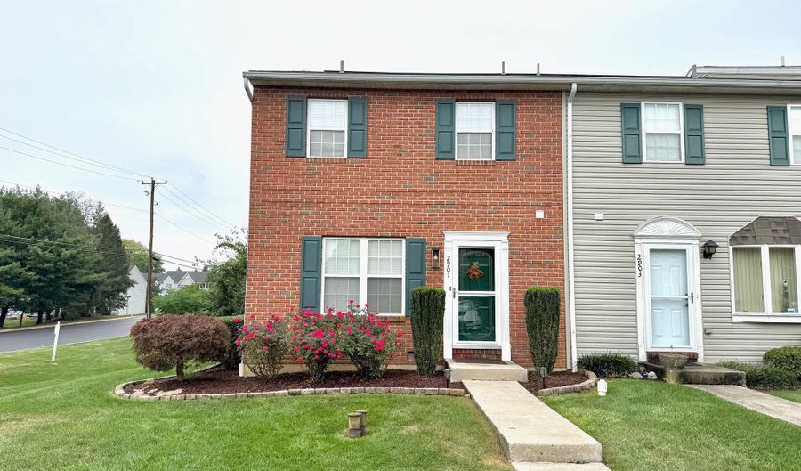 2901 MARVIN Dr, Reading, PA 19608 - 3 Beds, 3 Bath