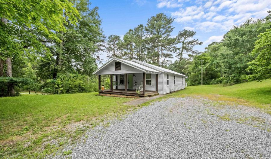 811 Leeth Gap Rd, Attalla, AL 35954 - 2 Beds, 2 Bath