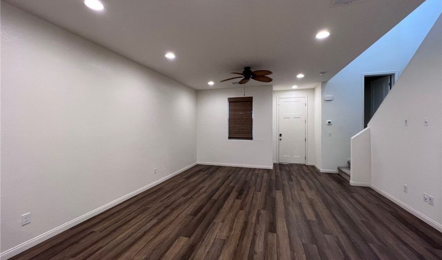 142 Corretto Corner Ave, Henderson, NV 89015 - 3 Beds, 3 Bath