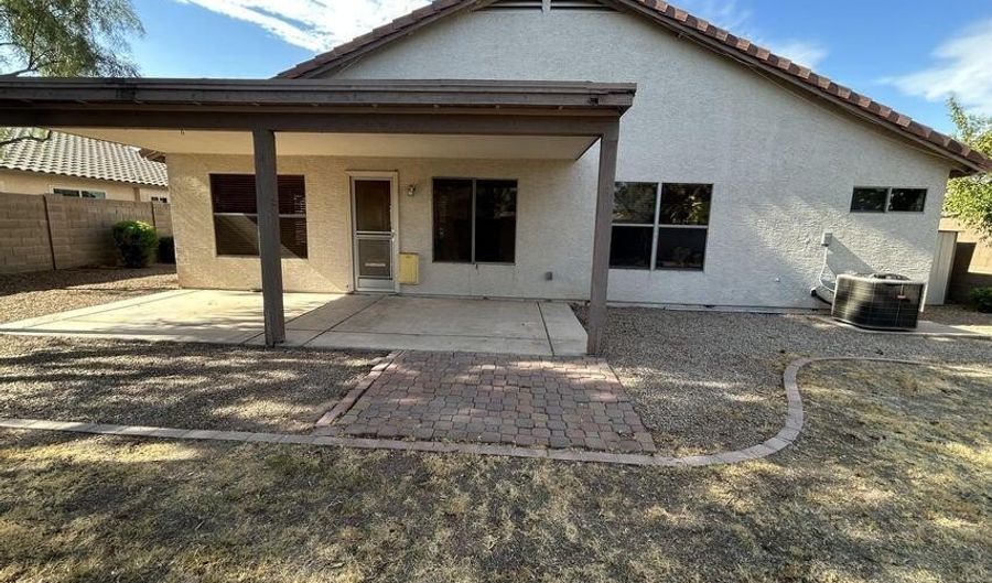 2352 E KESLER Ln, Chandler, AZ 85225 - 3 Beds, 2 Bath