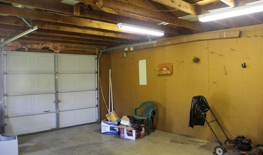 4237 Washington St, Ayden, NC 28513 - 3 Beds, 2 Bath