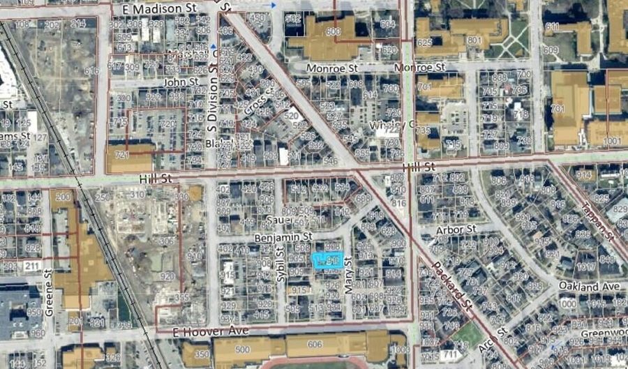 912 Mary St, Ann Arbor, MI 48104 - 23 Beds, 0 Bath