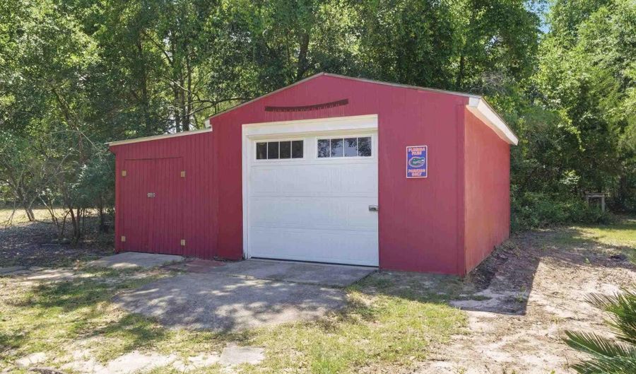 5121 Keyser Mill Rd, Baker, FL 32531 - 3 Beds, 2 Bath