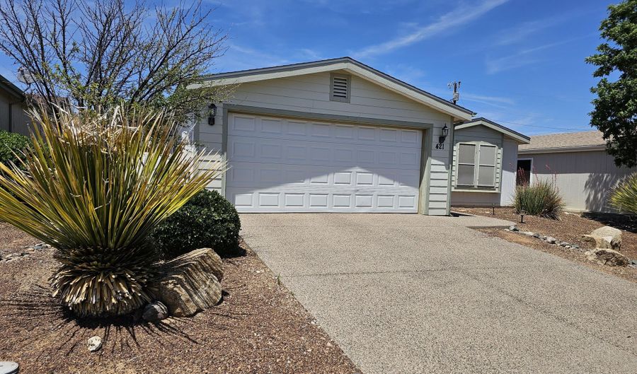421 S Dakota Dr, Camp Verde, AZ 86322 - 3 Beds, 2 Bath
