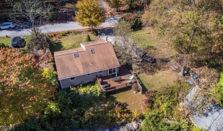 543 Terrace Dr, Alloway, NJ 07422 - 2 Beds, 1 Bath