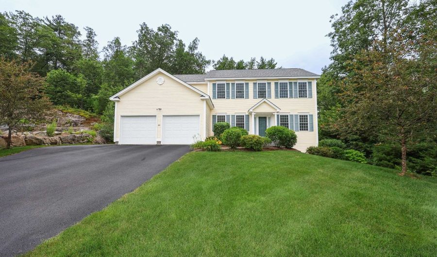 61 Grapevine Rd, Bedford, NH 03110 - 4 Beds, 3 Bath