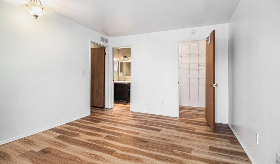 225 Briarcrest 204, Ann Arbor, MI 48104 - 2 Beds, 2 Bath
