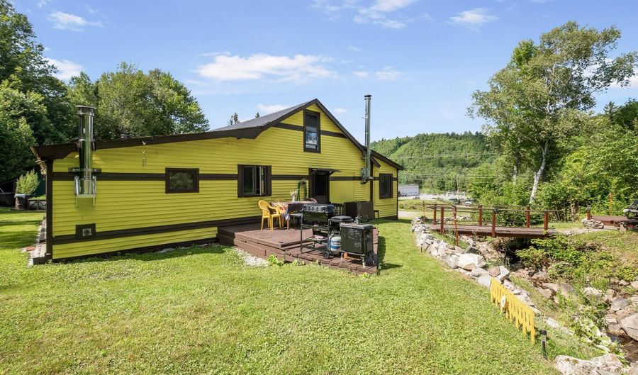 63 Jericho Rd, Berlin, NH 03570 - 3 Beds, 1 Bath