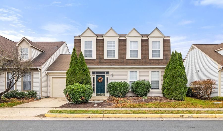 43279 RUSH RUN Ter, Ashburn, VA 20147 - 3 Beds, 3 Bath