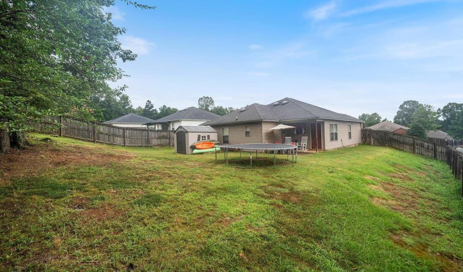 109 Riveria Cv, Benton, AR 72015 - 3 Beds, 2 Bath