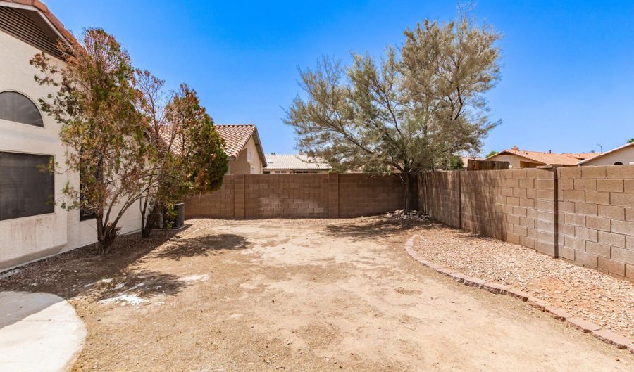 12726 W MONTE VISTA Rd, Avondale, AZ 85392 - 3 Beds, 2 Bath