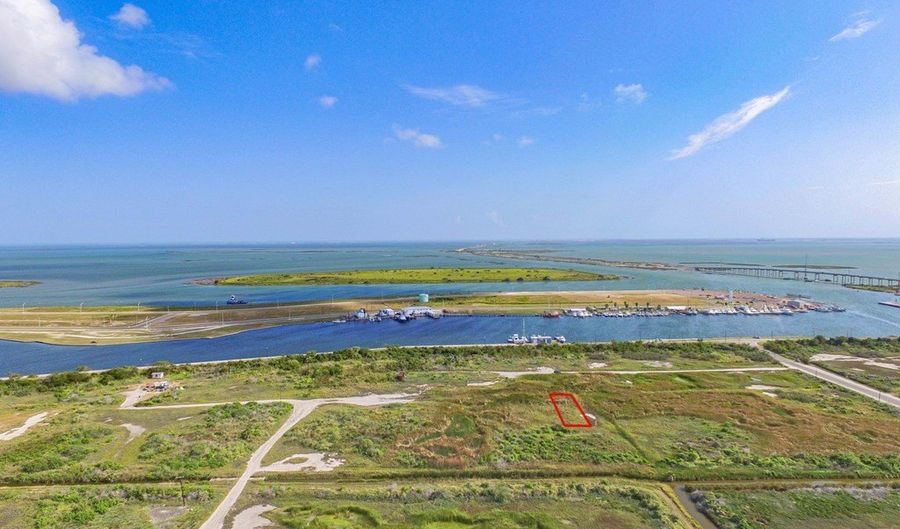 200 N ATLANTIC, Aransas Pass, TX 78336 - 0 Beds, 0 Bath