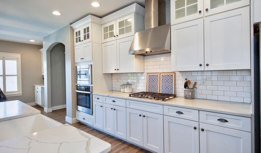 1236 CLOVERFIELD Dr, Bel Air, MD 21015 - 5 Beds, 5 Bath
