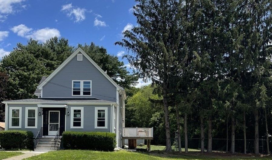 131 Spruce St, Abington, MA 02351 - 5 Beds, 3 Bath