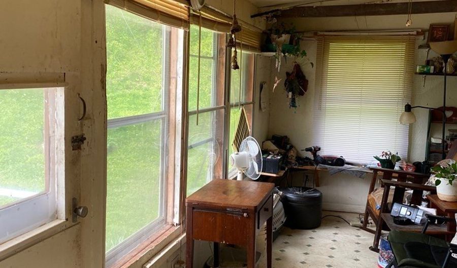 1354 Big Branch Hollow Rd, Banner, KY 41603 - 2 Beds, 1 Bath