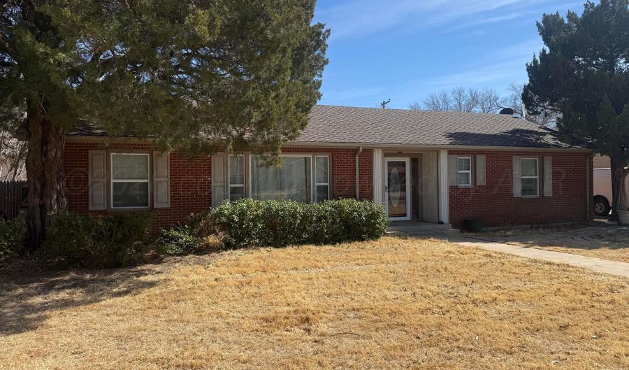 1215 S Milam St, Amarillo, TX 79102 - 4 Beds, 2 Bath