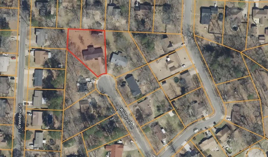 2702 WOODVALE Ln, Benton, AR 72015 - 3 Beds, 2 Bath