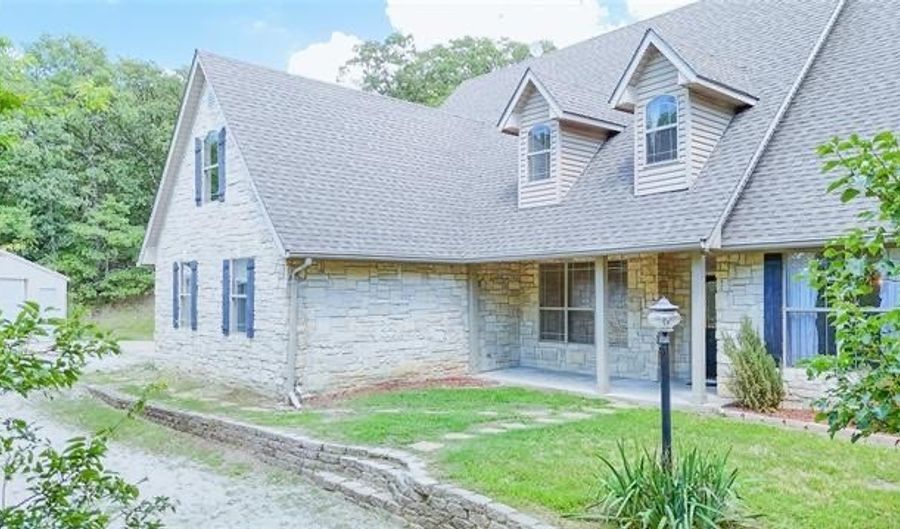 17290 County Road 3548, Ada, OK 74820 - 5 Beds, 3 Bath