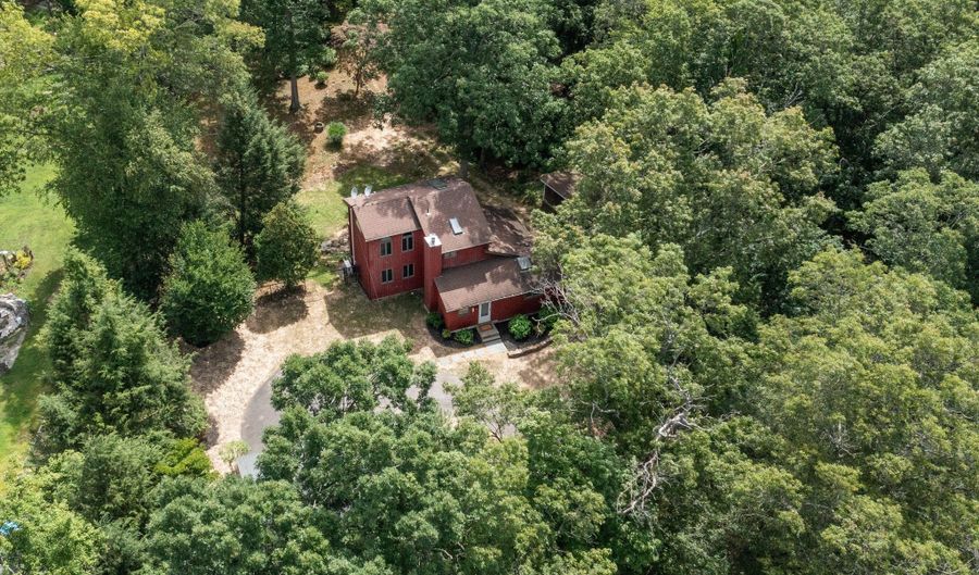 51 Candlewood Lake Rd, Brookfield, CT 06804 - 2 Beds, 2 Bath