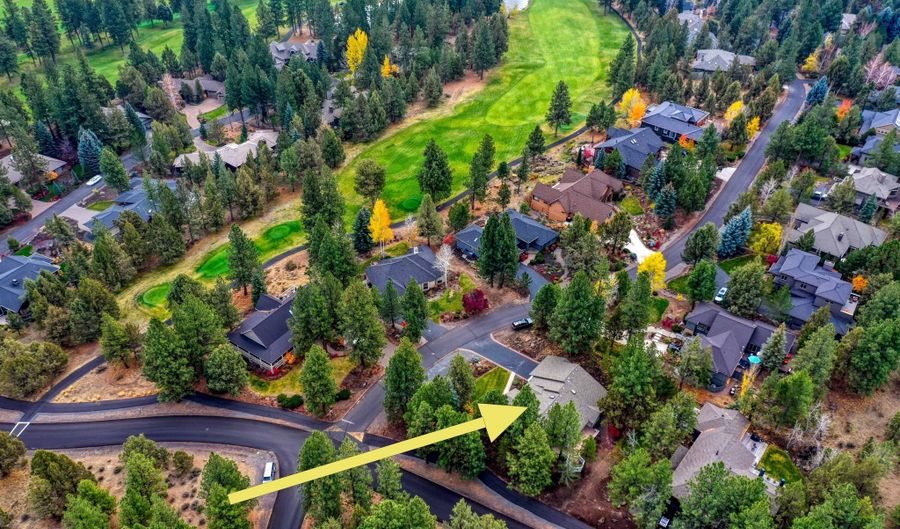 3271 NW Melville Dr, Bend, OR 97703 - 3 Beds, 2 Bath