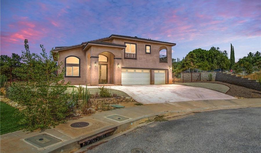 35750 Brookwood Ct, Yucaipa, CA 92399 - 5 Beds, 5 Bath