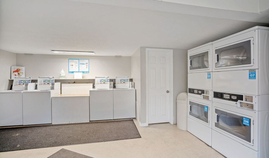 88 W 50 S Q17, Centerville, UT 84014 - 1 Beds, 1 Bath