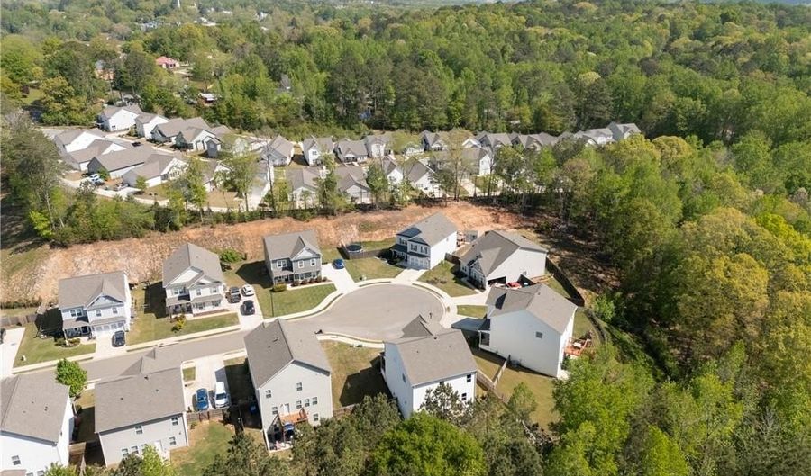 124 Cummings Ct, Ball Ground, GA 30107 - 4 Beds, 3 Bath