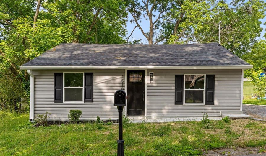 1510 Adams St, Athens, TN 37303 - 2 Beds, 1 Bath