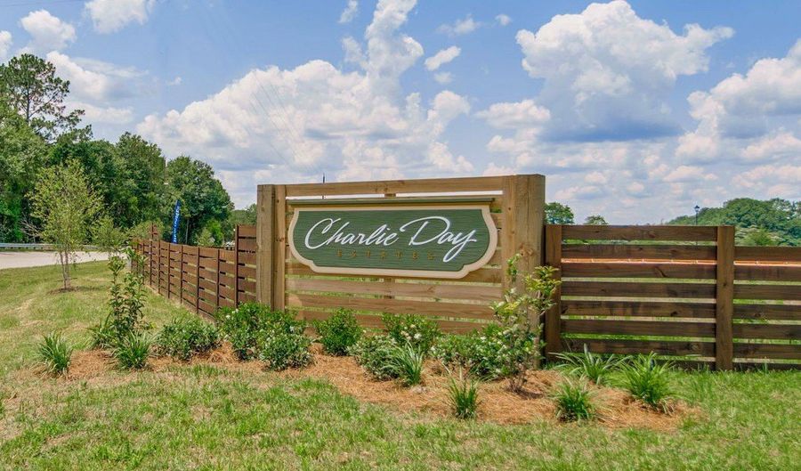 5429 TORCHWOOD Dr, Baker, FL 32531 - 4 Beds, 3 Bath