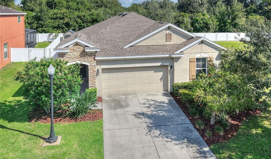 1900 WIND MEADOWS Dr, Bartow, FL 33830 - 3 Beds, 2 Bath