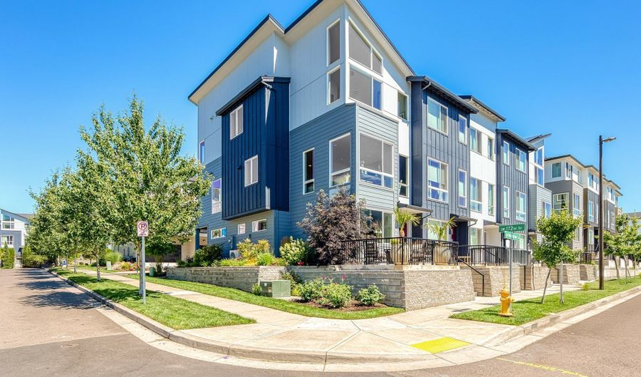 17163 SW WOODPECKER Ln, Beaverton, OR 97007 - 3 Beds, 3 Bath