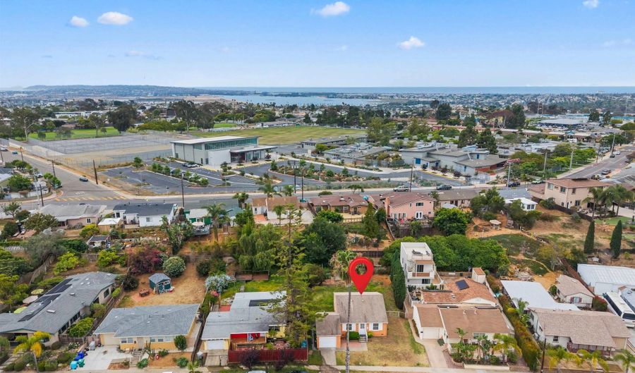 3816 Tomahawk Ln, San Diego, CA 92117 - 3 Beds, 1 Bath