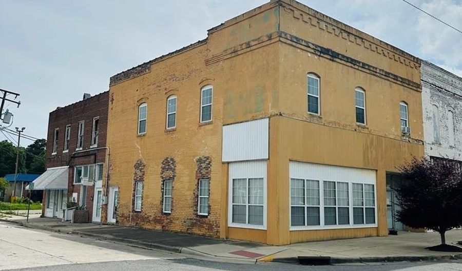 101 W Main St, Ahoskie, NC 27910 - 0 Beds, 0 Bath
