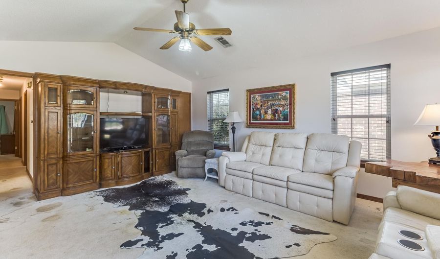 173 Pine Grove Ave, Biloxi, MS 39531 - 3 Beds, 2 Bath