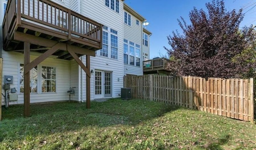 22051 CHELSY PAIGE Sq, Ashburn, VA 20148 - 3 Beds, 4 Bath