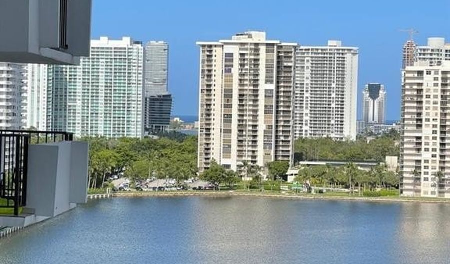 2750 NE 183rd St 1401, Aventura, FL 33160 - 1 Beds, 2 Bath