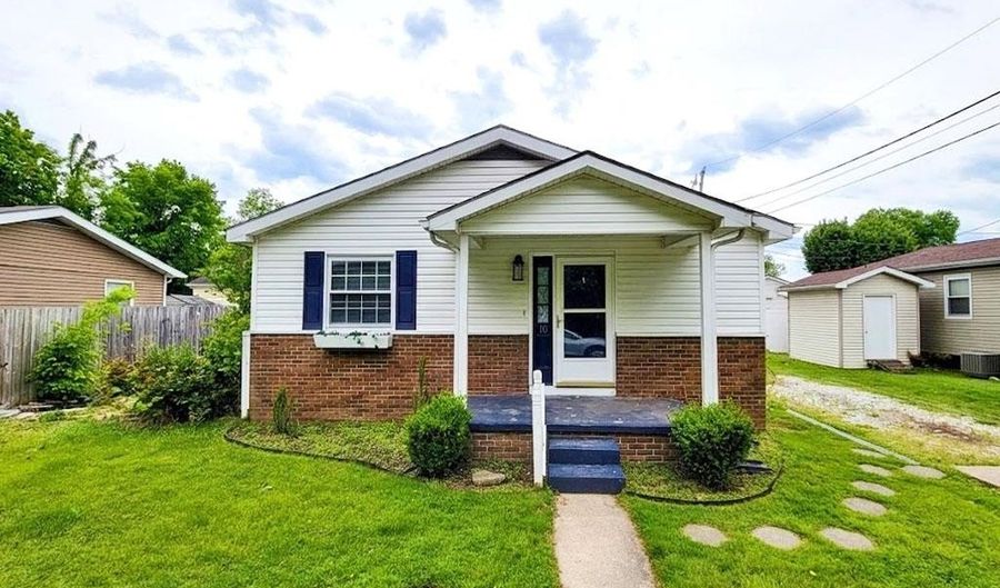 10 2nd North St, Barboursville, WV 25504 - 3 Beds, 2 Bath