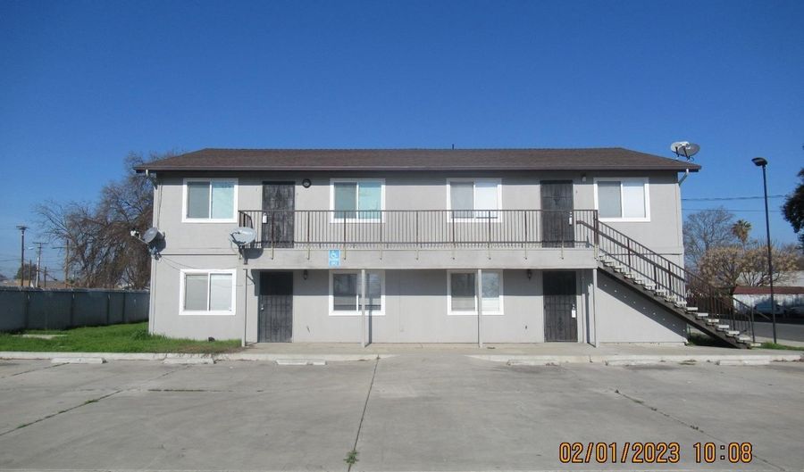 10842 Railroad D, Armona, CA 93202 - 2 Beds, 1 Bath